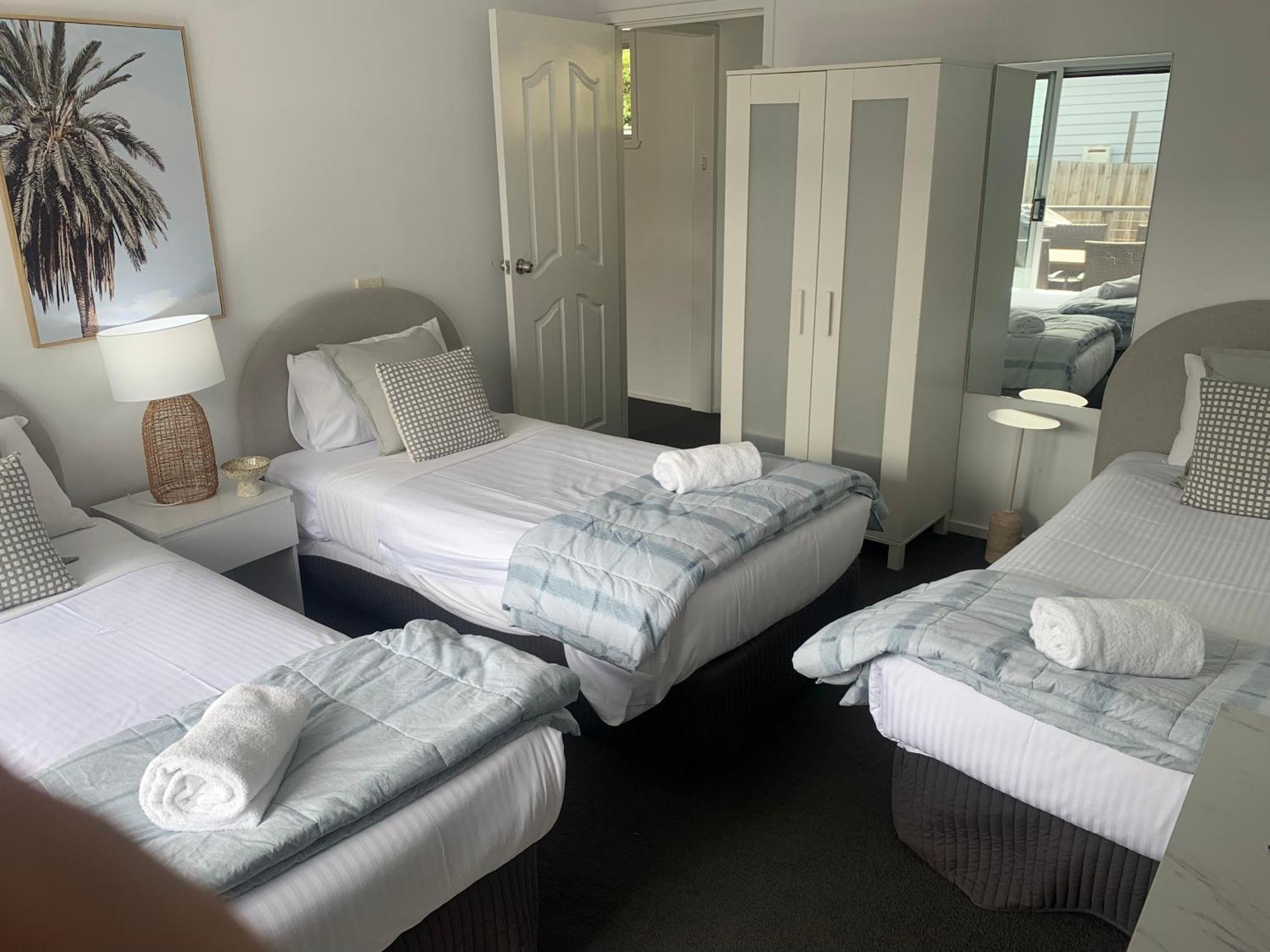 คานาสตา คาราวาน พาร์ค Hotel ราย ภายนอก รูปภาพ